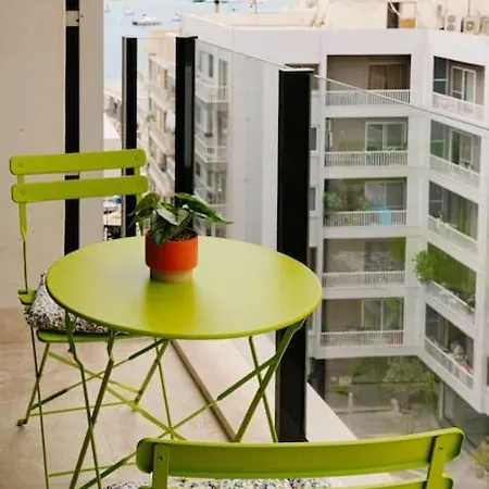 Mainstreet Designer 10 Sliema